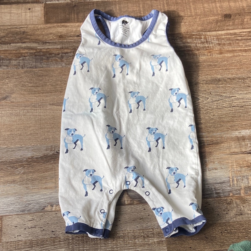 Monica + Andy organic cotton white and blue dog romper size 12-18m